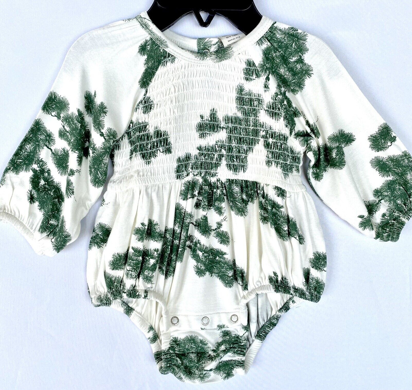 Kate Quinn Bamboo Pine Smocked bubble Romper Retail $38 Price $28 0–3 M Cream