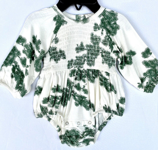 Kate Quinn Bamboo Pine Smocked bubble Romper Retail $38 Price $28 0–3 M Cream