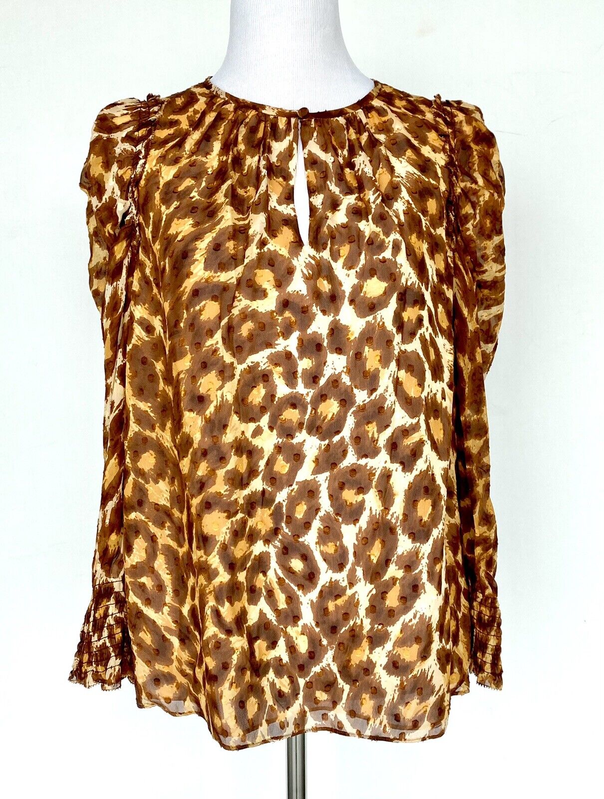 Kate Spade 100% Silk Animal Print Blouse NWT Retail $328  Price $115 Size XS