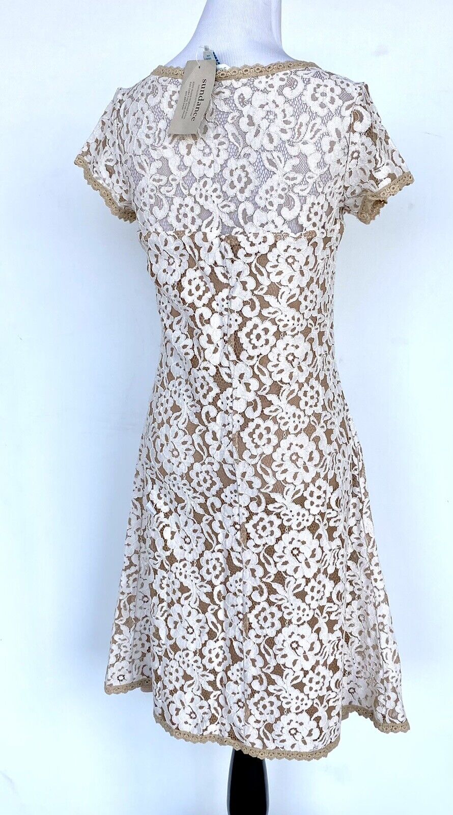 Sundance Sweetheart Lace Dress Retails $148 Price $79 Sz XS NWT Tan/ Beige