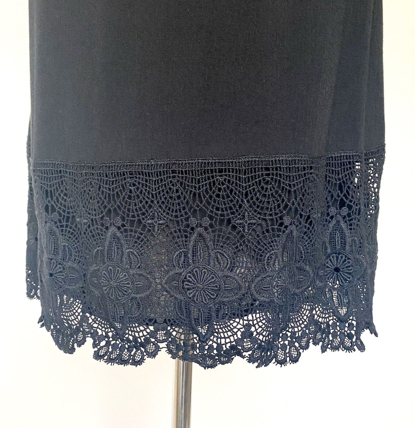 Sanctuary Black Crochet Lace Dress NWT Retail $139 Price $34 XS Anthropologie