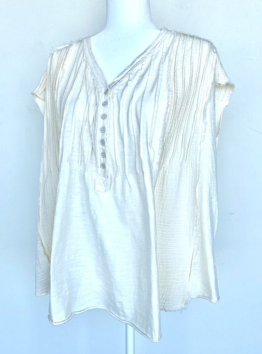 Oli & Hali oversized ivory Raw Edge cotton blouse Price $46 Small