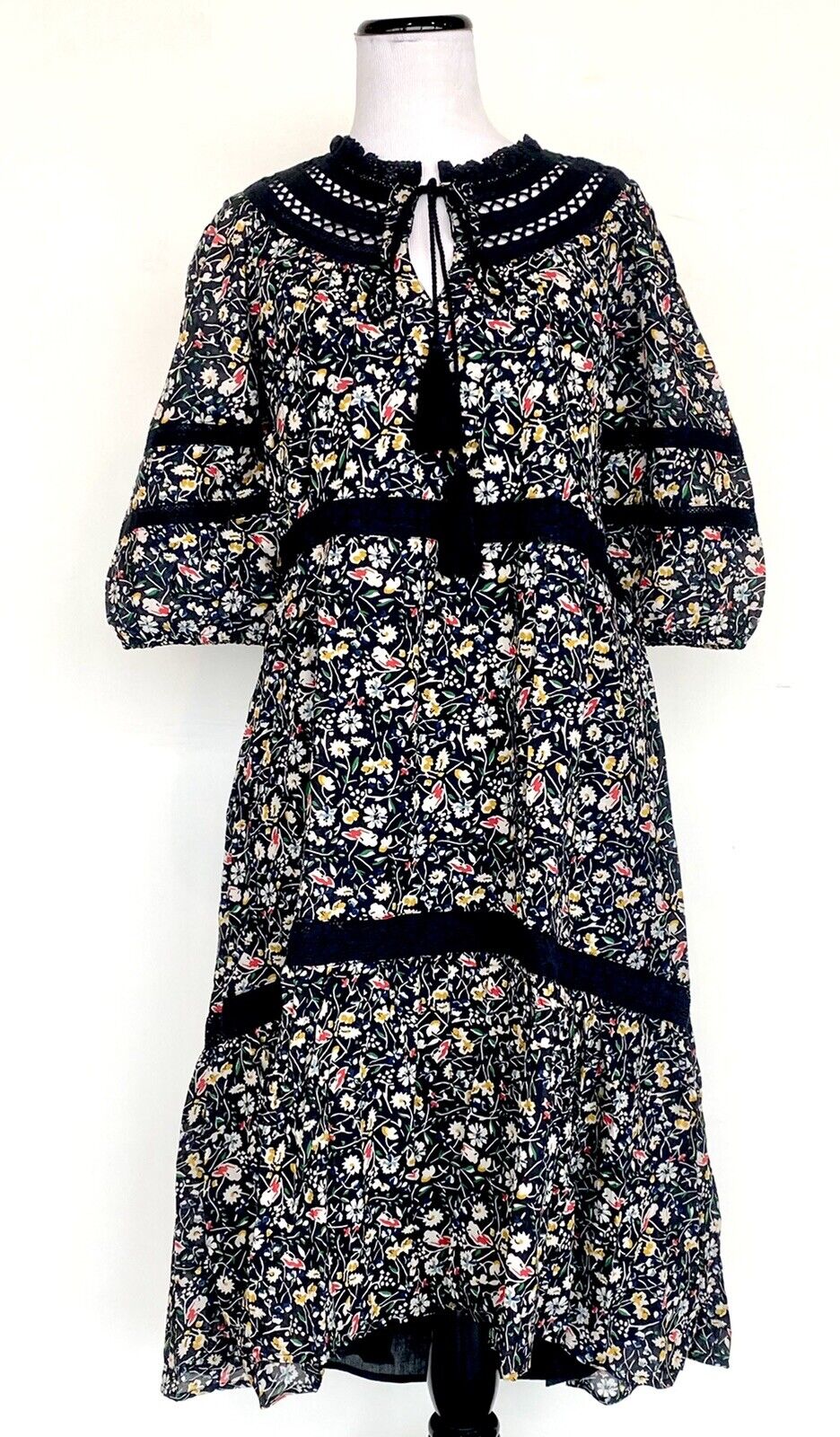 Sundance Isadora Crochet Insert Dress Retails $158 Price $89 Sz M NWT