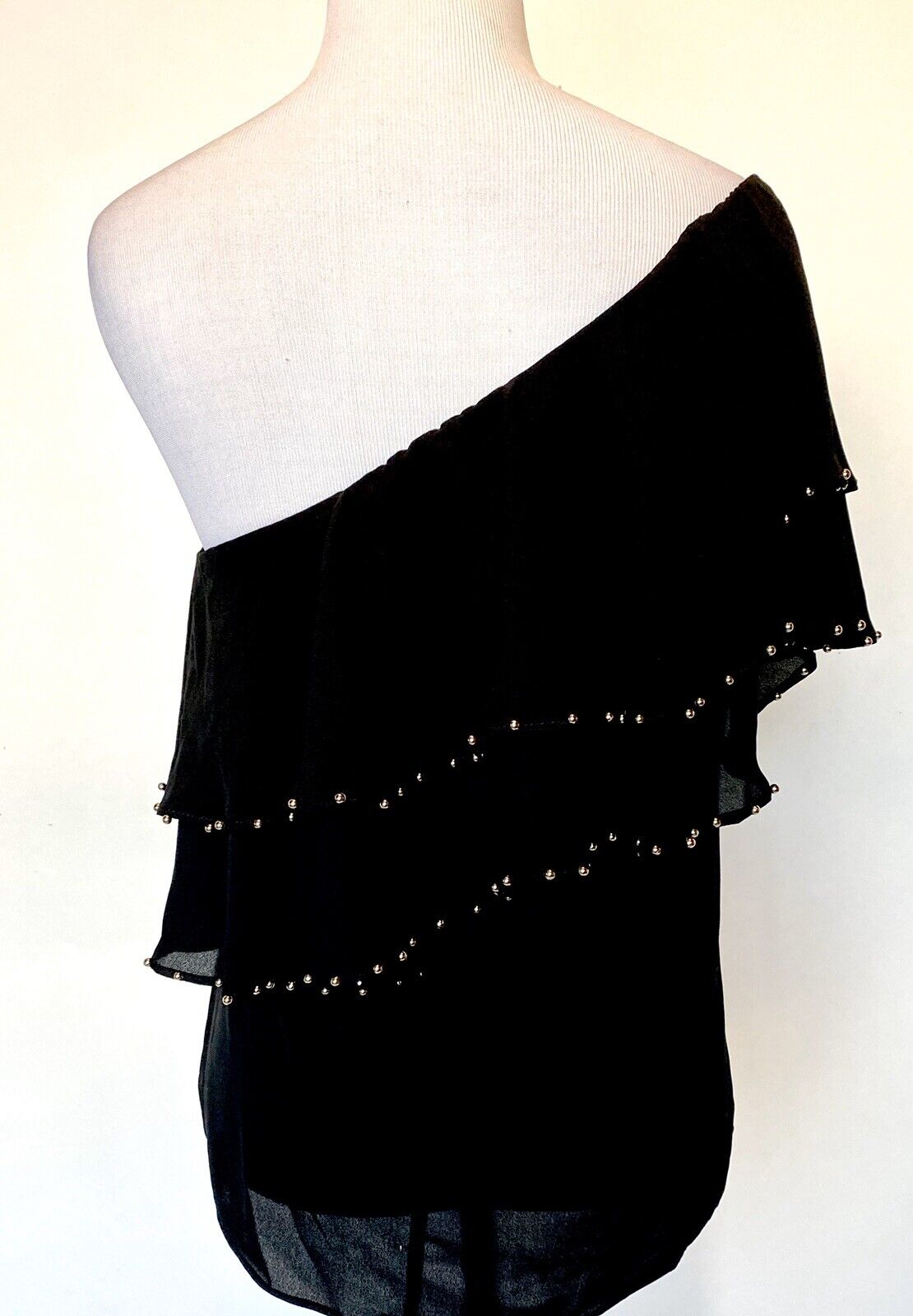 Black One Shoulder Chiffon Type Top Bead Edge. XS Retail $68 Price $22
