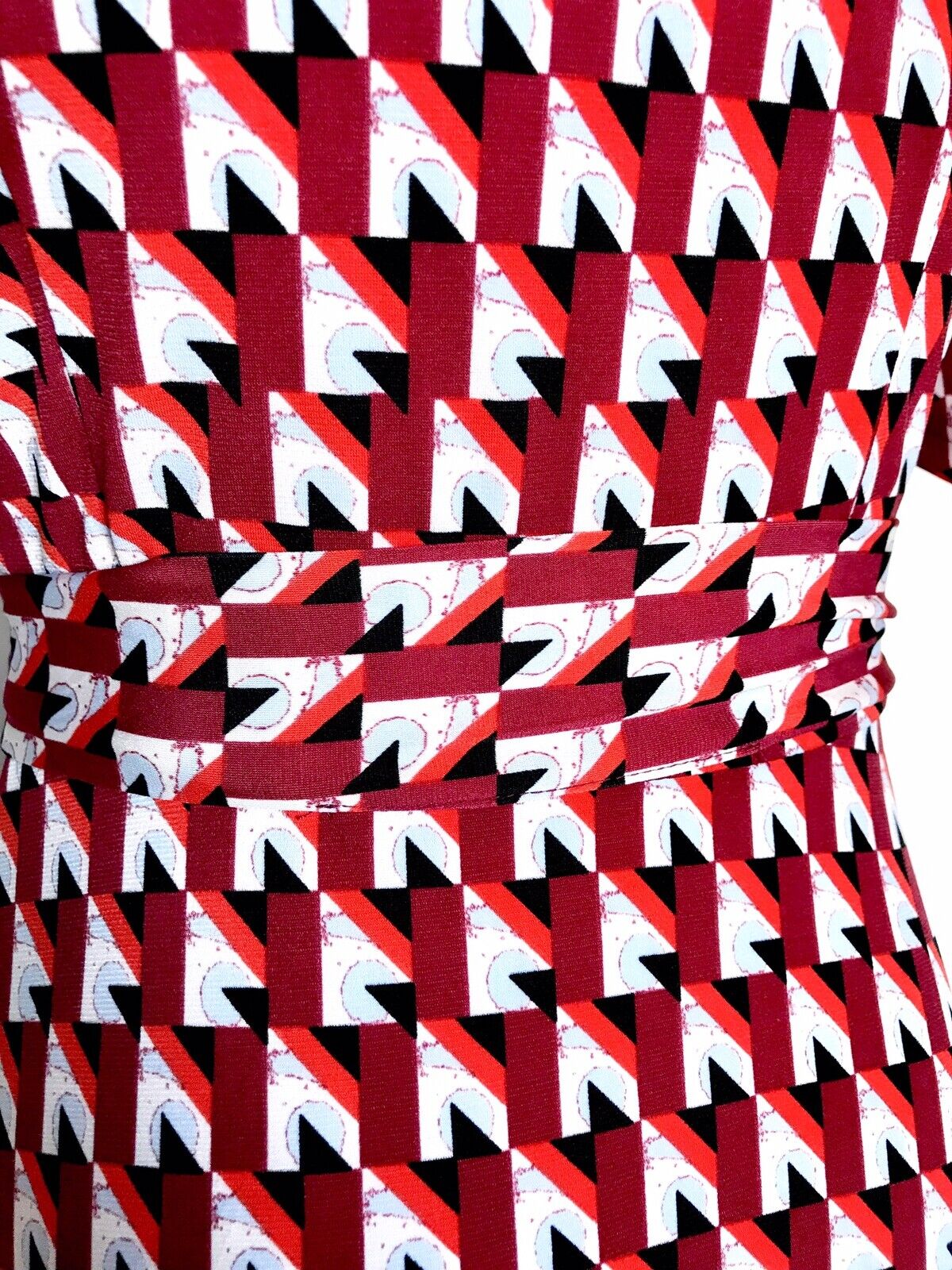 Donna Morgan Wrap Stretch Dress. Cranberry NWT Size 4  Retails $98 Price $54