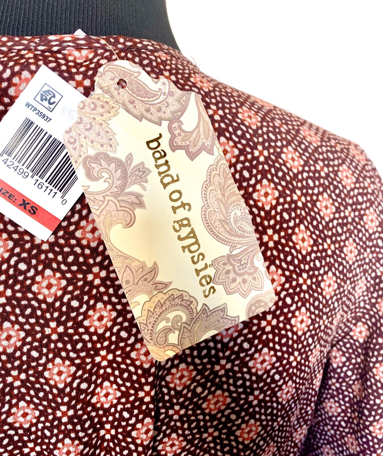 Band of Gypsies Printed Faux-Wrap Ruffle Dress Size XS Retails $78 Price $38 NWT