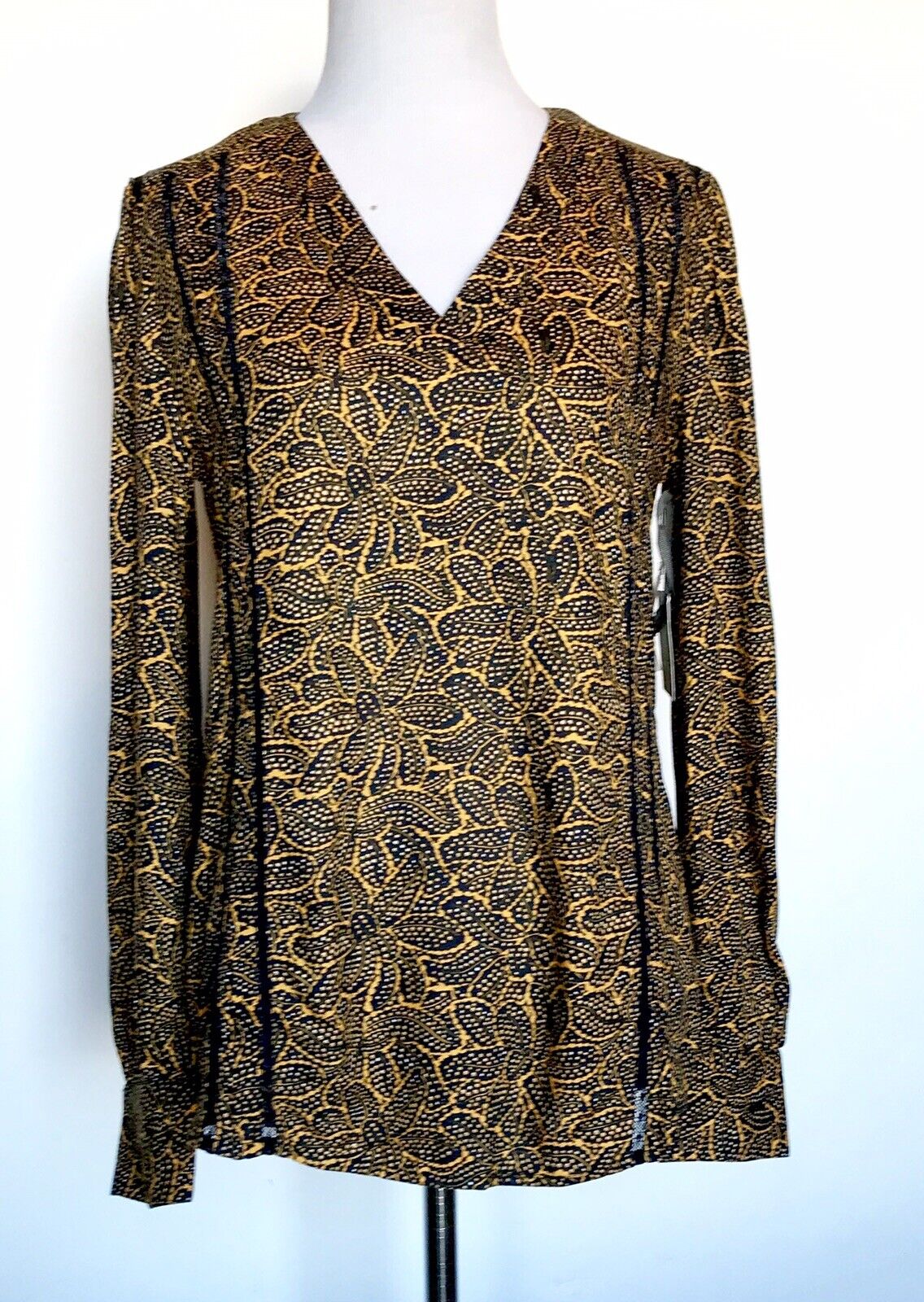 Hinge Camo Cactus Popover Blouse Mustard & Black Retail $69 Price $32 XS NWT