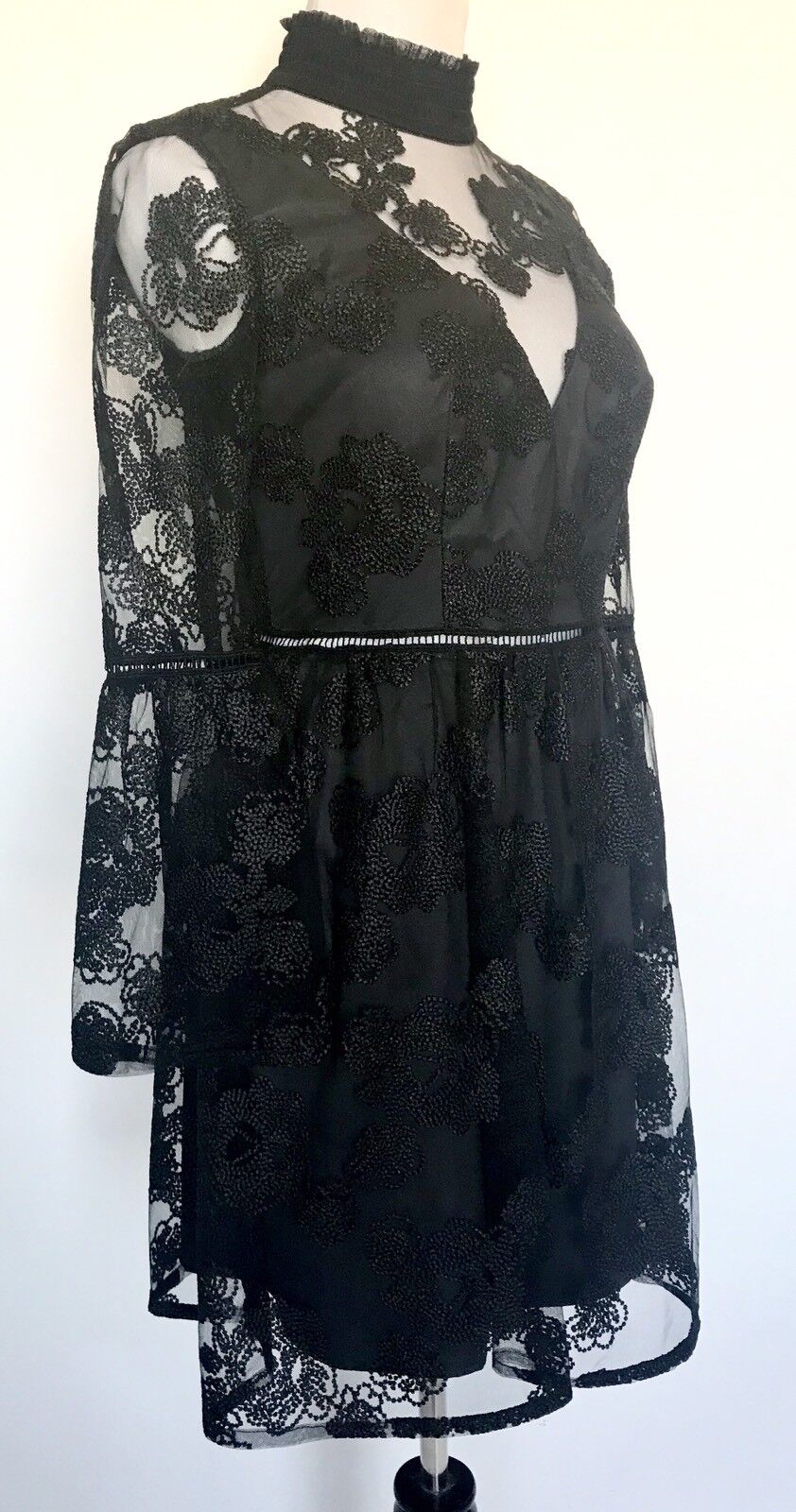 NEW Monique Lhuillier Black Cocktail Dress NWT Retails $395 Price $199 Size 6
