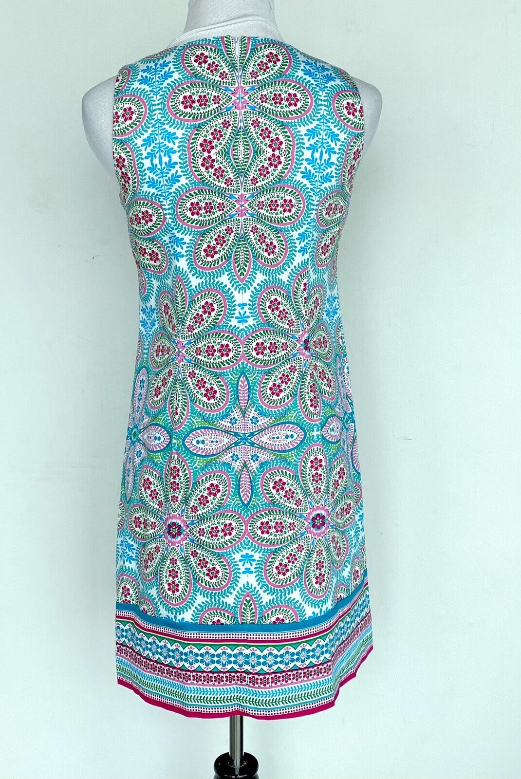 London Times Neon Print Sleeveless Shift Dress Retail  Price $49 NWT 6