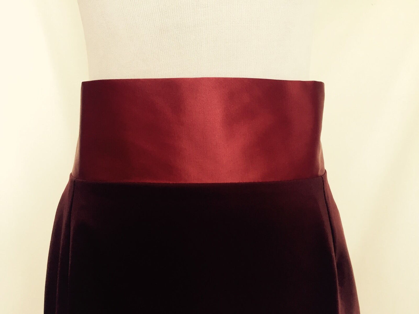 Figl Dark Red Skirt With Lighter Silky Waistband NWT  Size L Price $26
