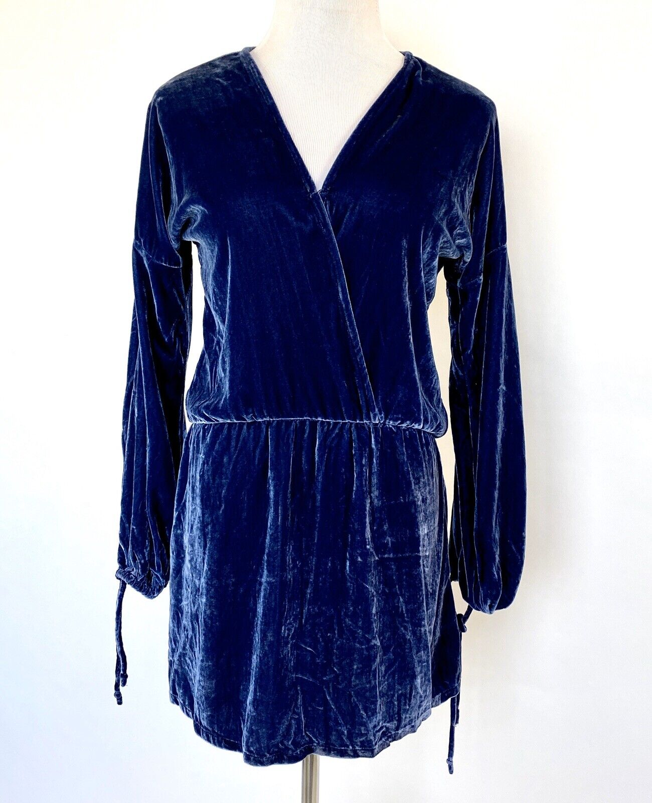 On The Road Blue Velvet Maya Mini Dress Retails $128 Price $32 XS New