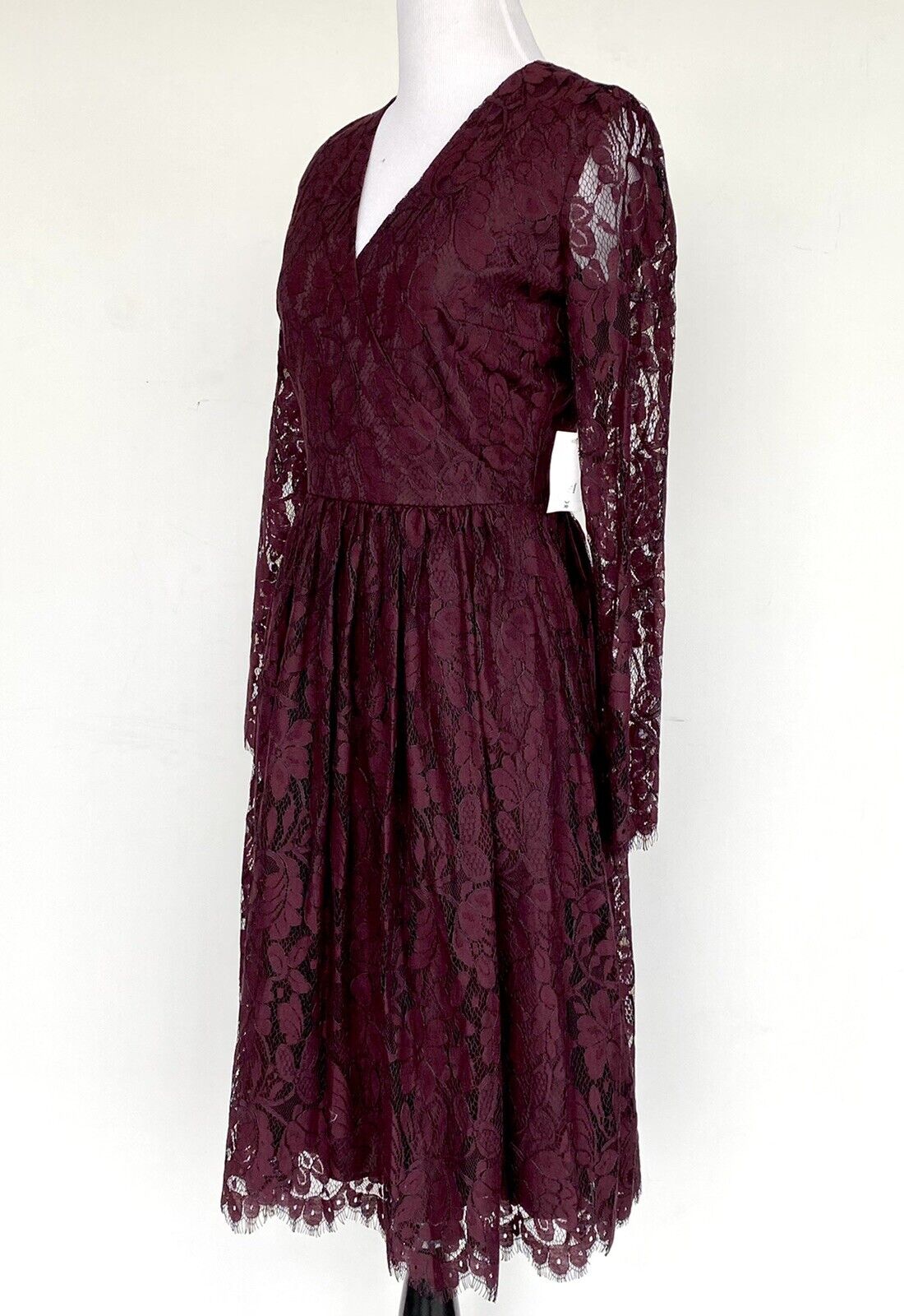 Alexia Admor Wine Lace LS Dress. Retail $265 Price $69 Size S NWT