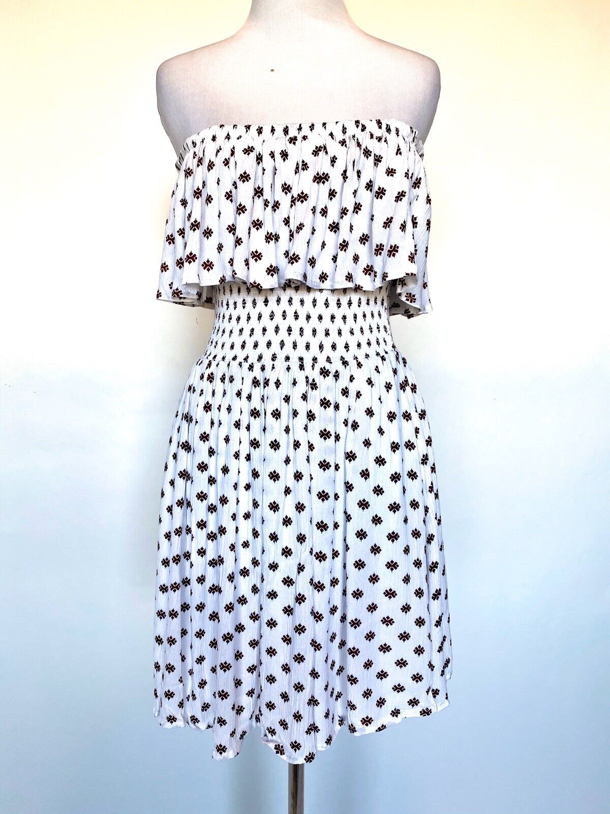 JACK BY BB DAKOTA Strapless Smocked DRESS NWT Retails $84 Price $38 Size S