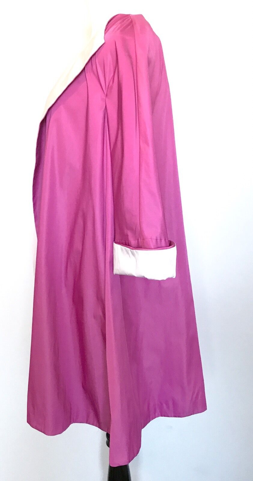 Carolina Herrera Pink Wrap Coat Retails $1,145 NWT Price $299 Size XXS