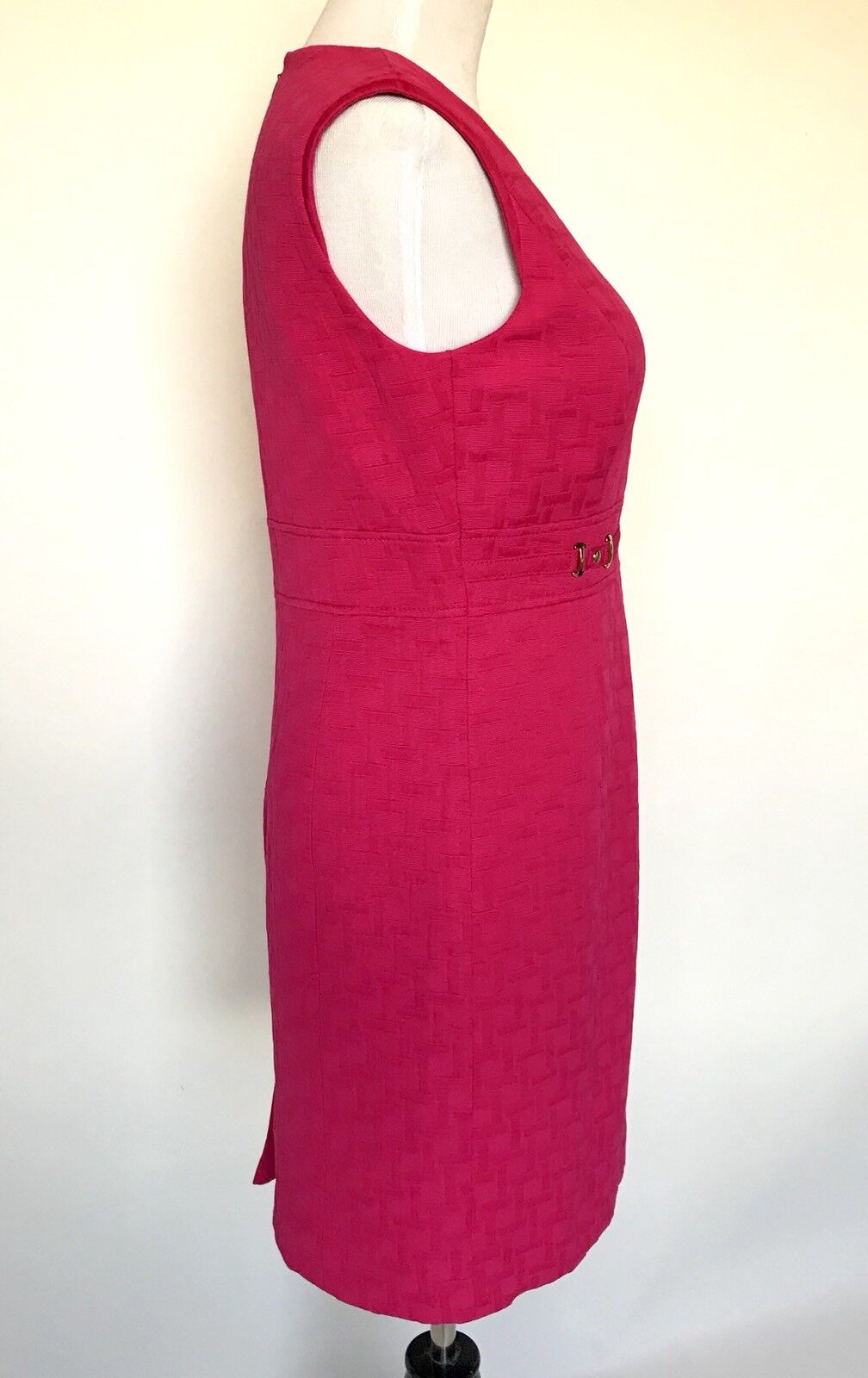 Tahari Arthur S. Levine Black Hot Pink Buckle Dress 6P NWT Retail $129 Price $67
