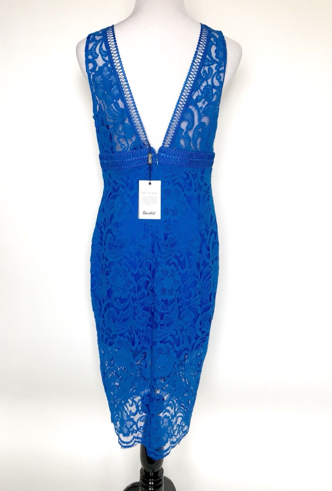 Bardot Estelle Blue Lace Dress. Size 10 Retails $199 Price $68 NWT