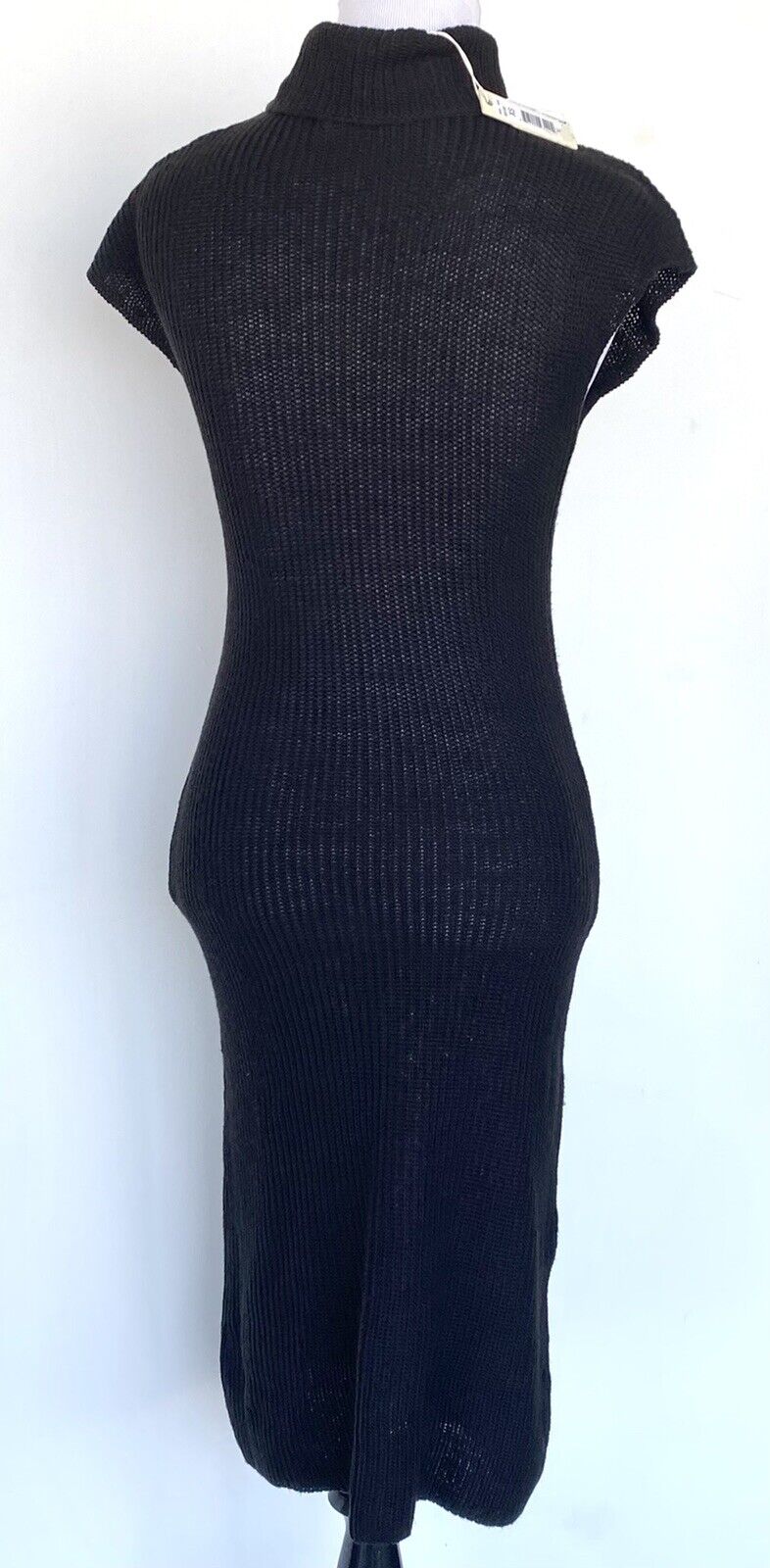 Max Studio Knitted Cap Sleeve MIDI Dress Size S Retails $118 Price $66 NWT