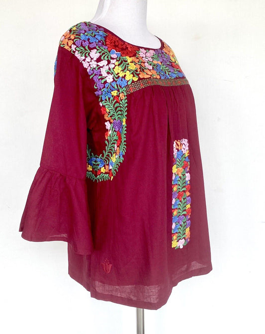 NWT J Marie embroidered Bridget Top bell sleeve size XSmall Retail $96 Price $42