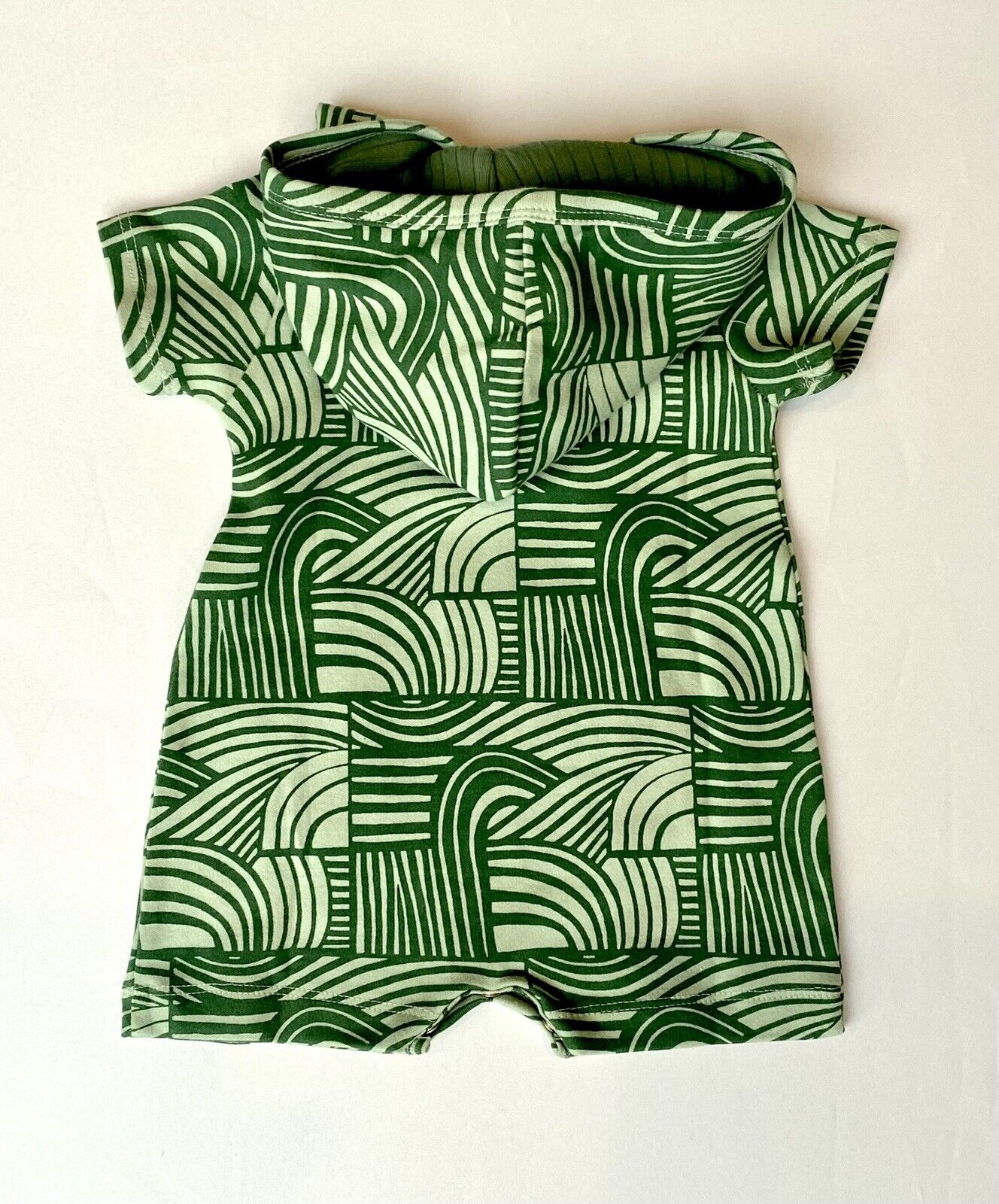 Kate Quinn Organic Cotton Sport Hooded Shortie Romper Retail $42 Price $32 0-3 M