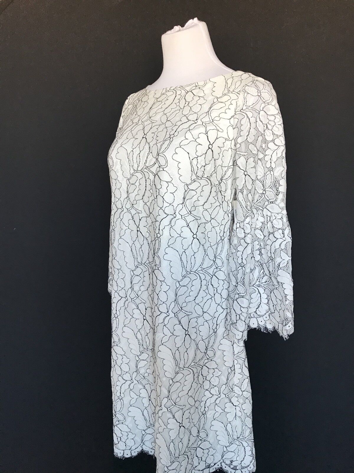 Eliza J  White Bell Sleeve Lace Dress NWT Retails $158 Price $69 Size 6