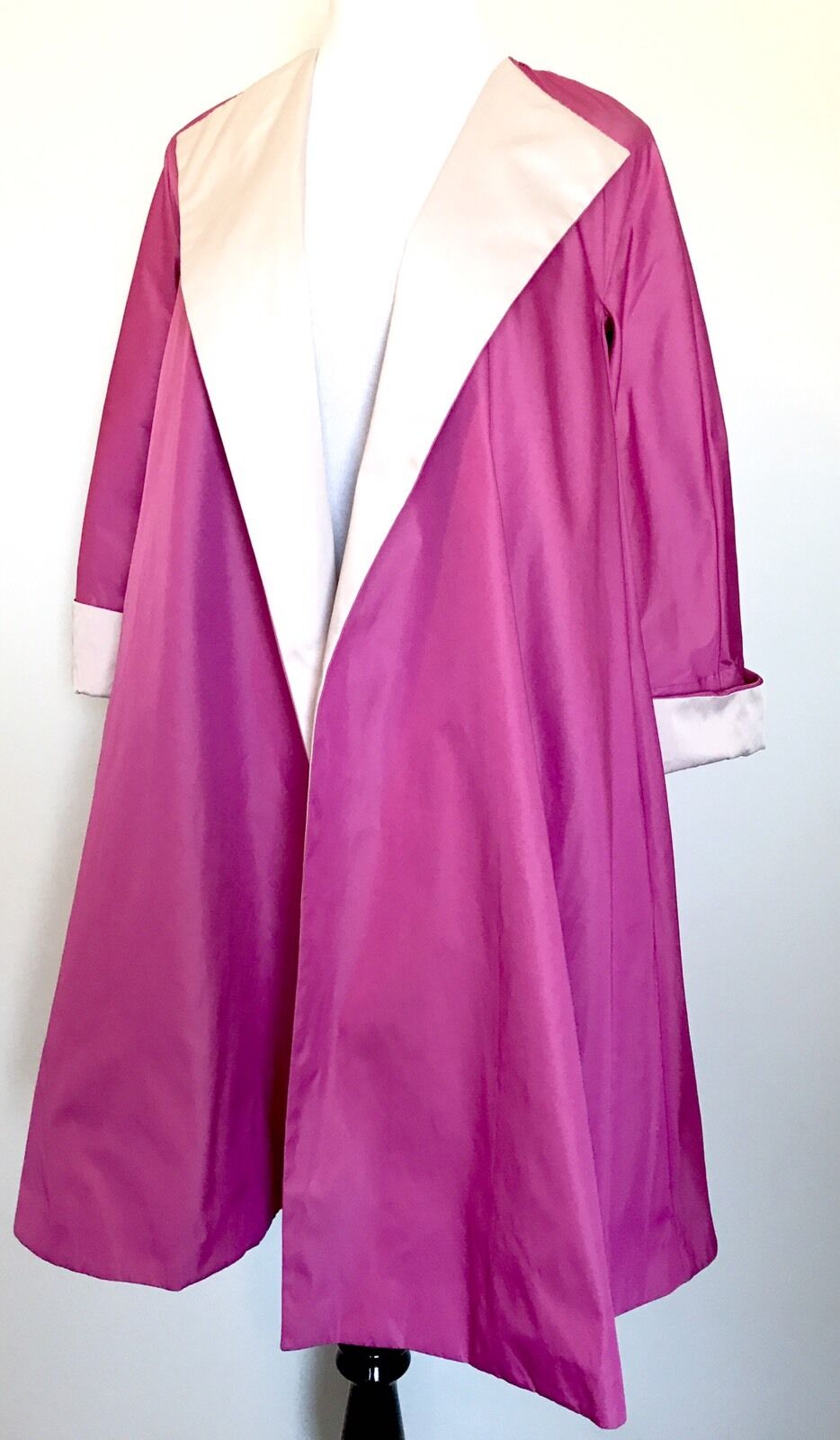 Carolina Herrera Pink Wrap Coat Retails $1,145 NWT Price $299 Size XXS