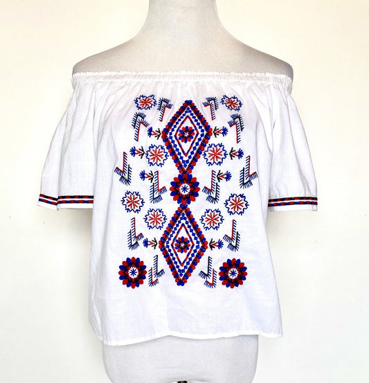 Beltaine White Embroidered Off Shoulder Blouse Retail $138 Price $32 Size S NWT