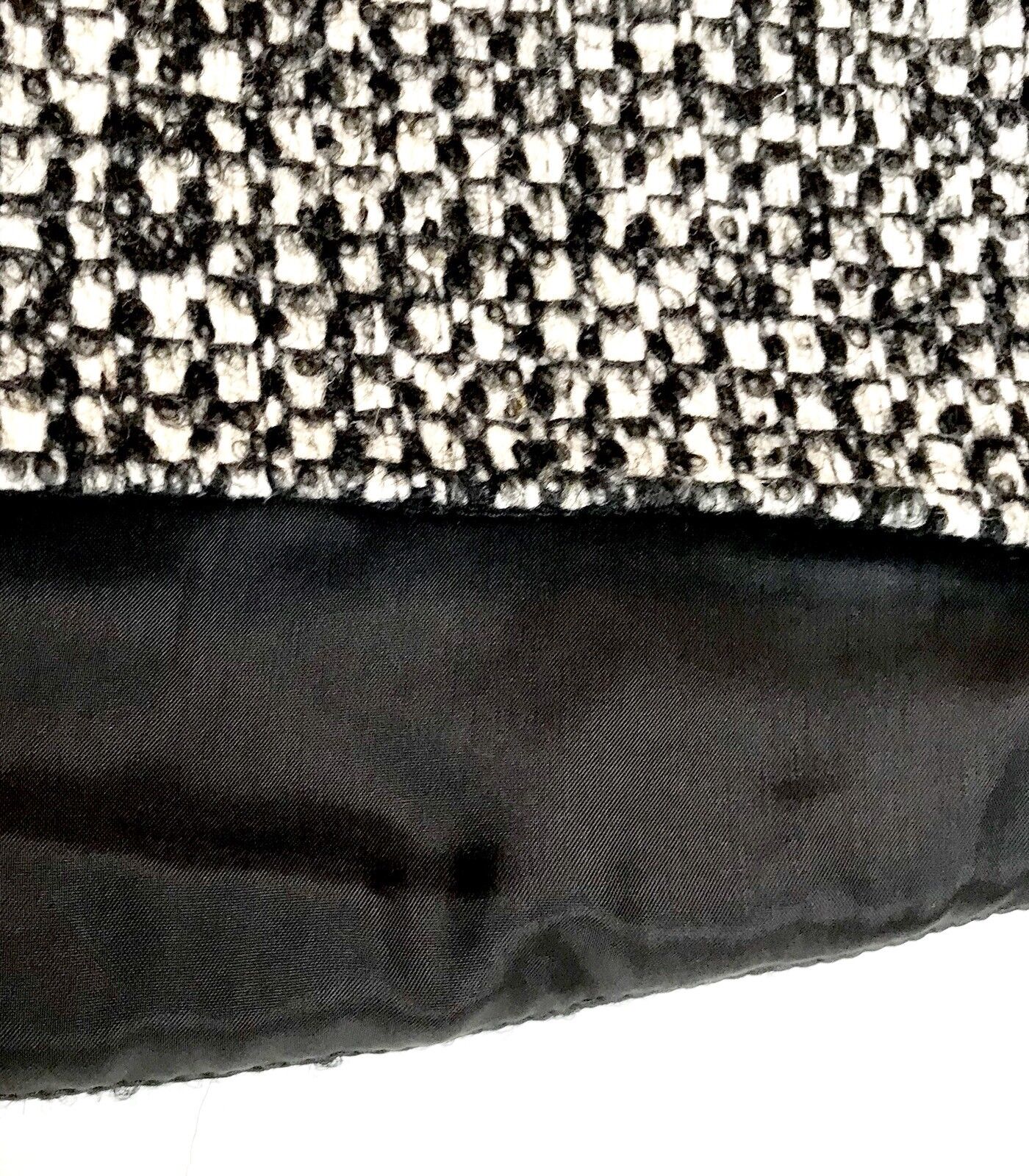 Carolina Herrera Tweed Wool Alpaca Mohair Skirt NWT Retail $385 Price $195 Sz 8