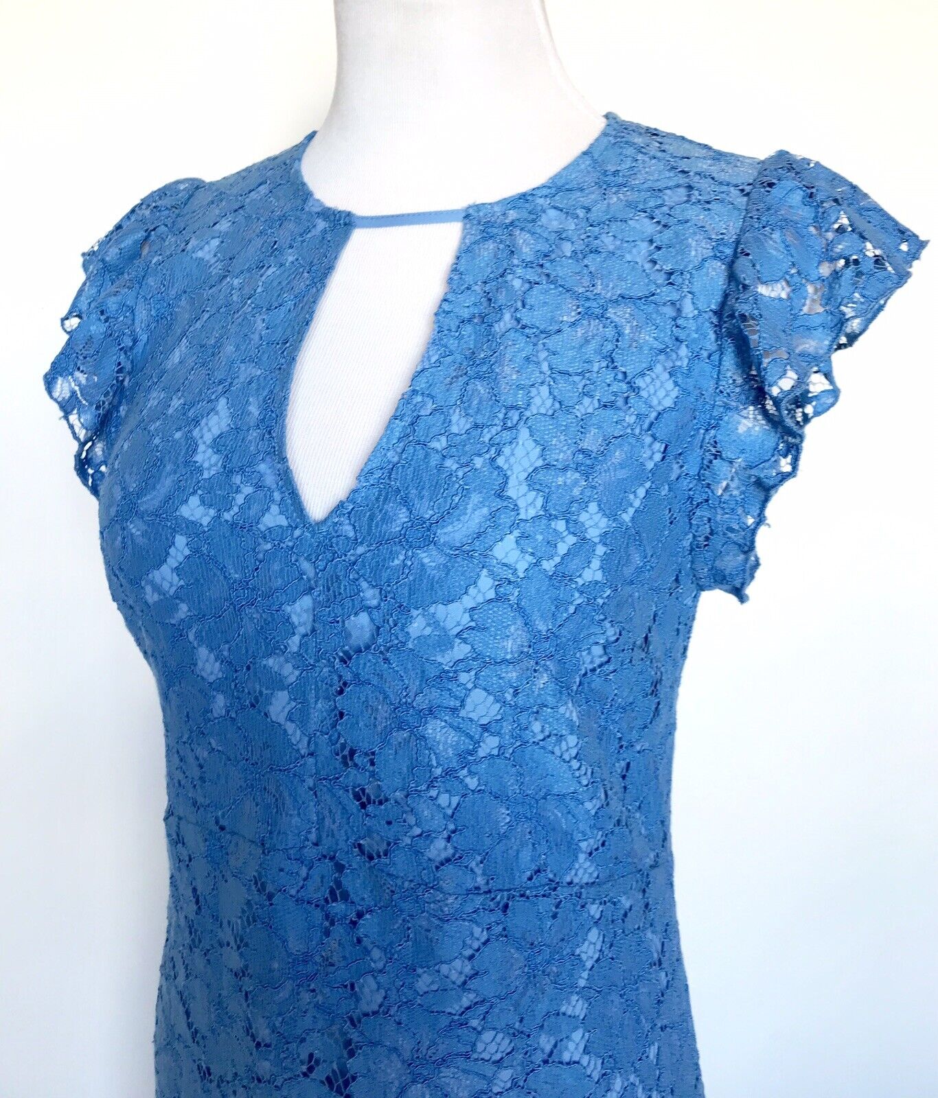 Charles Henry Blue Lace Keyhole Neck Dress. Retails $108 Price $49 NWT Medium P