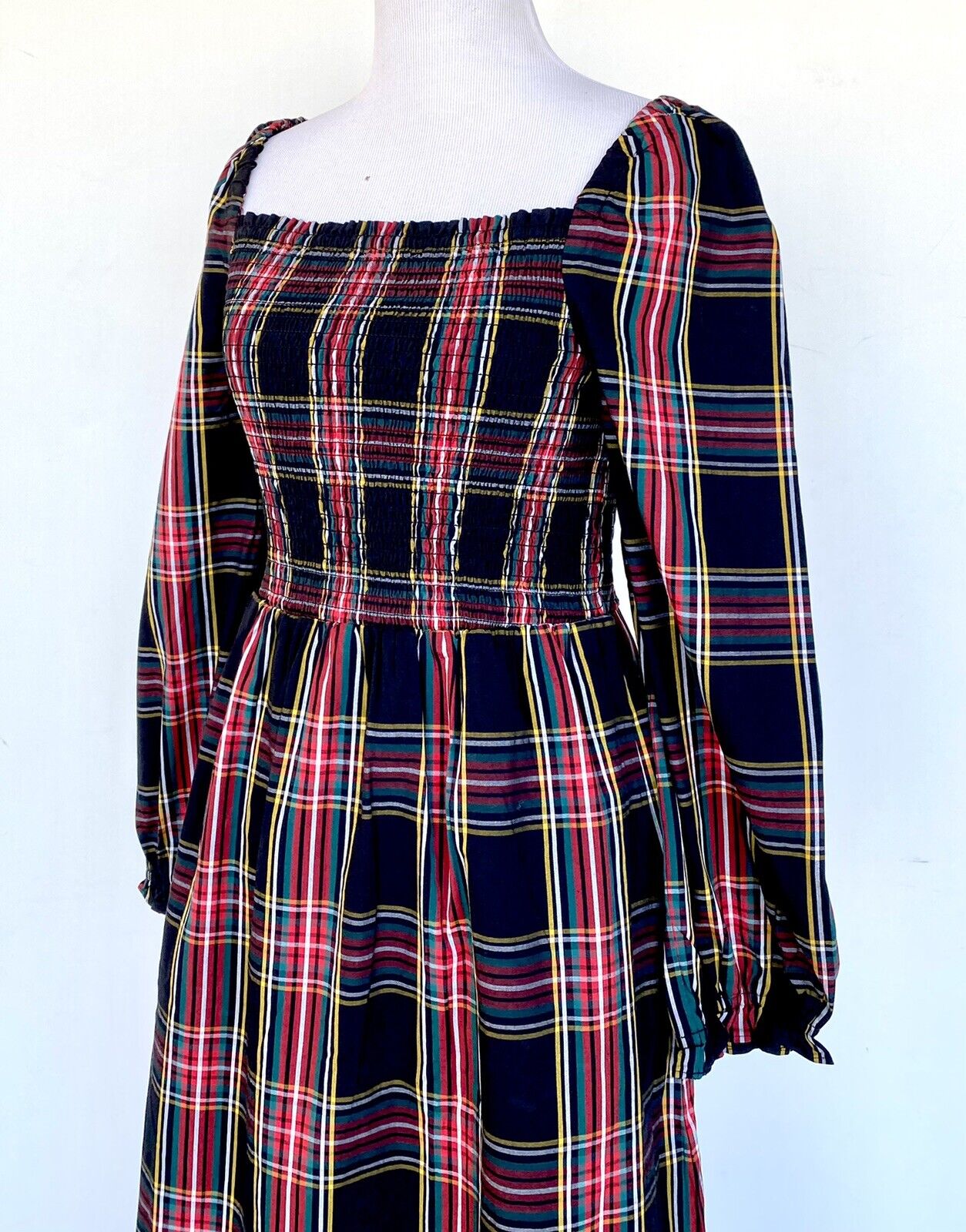 J.Crew Tartan Plaid Smocked Bodice Size M Retail $128 Price $69 Cotton Poplin