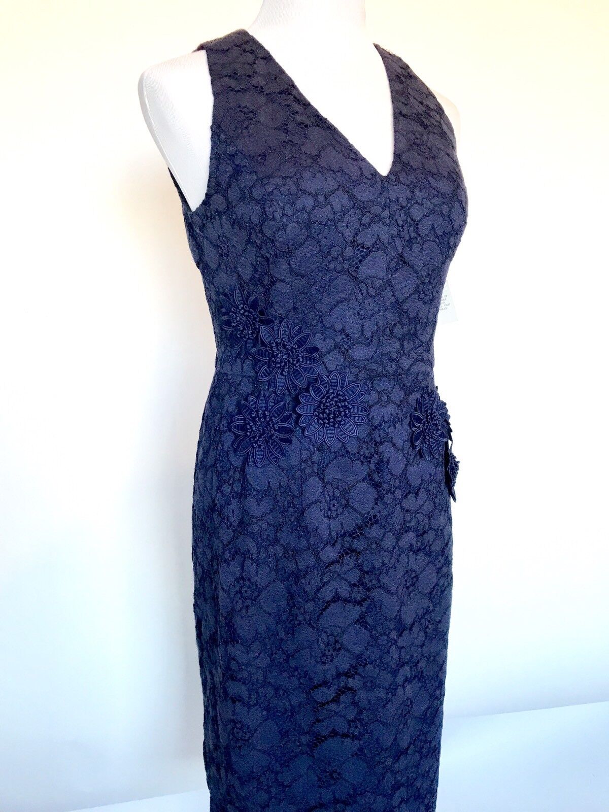 Maggy London Blue Lace Flower Appliqué Dress NWT Retails $178 Price $74 Size 8