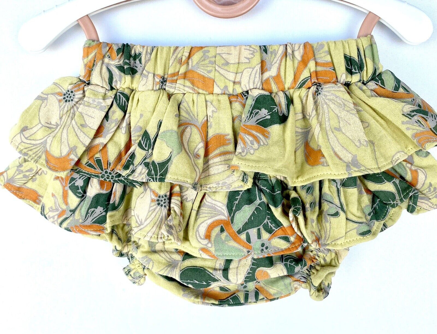 Kate Quinn 100% Organic Cotton Gauze Ruffle Bloomer Retail $28 Price $22 3-6 M
