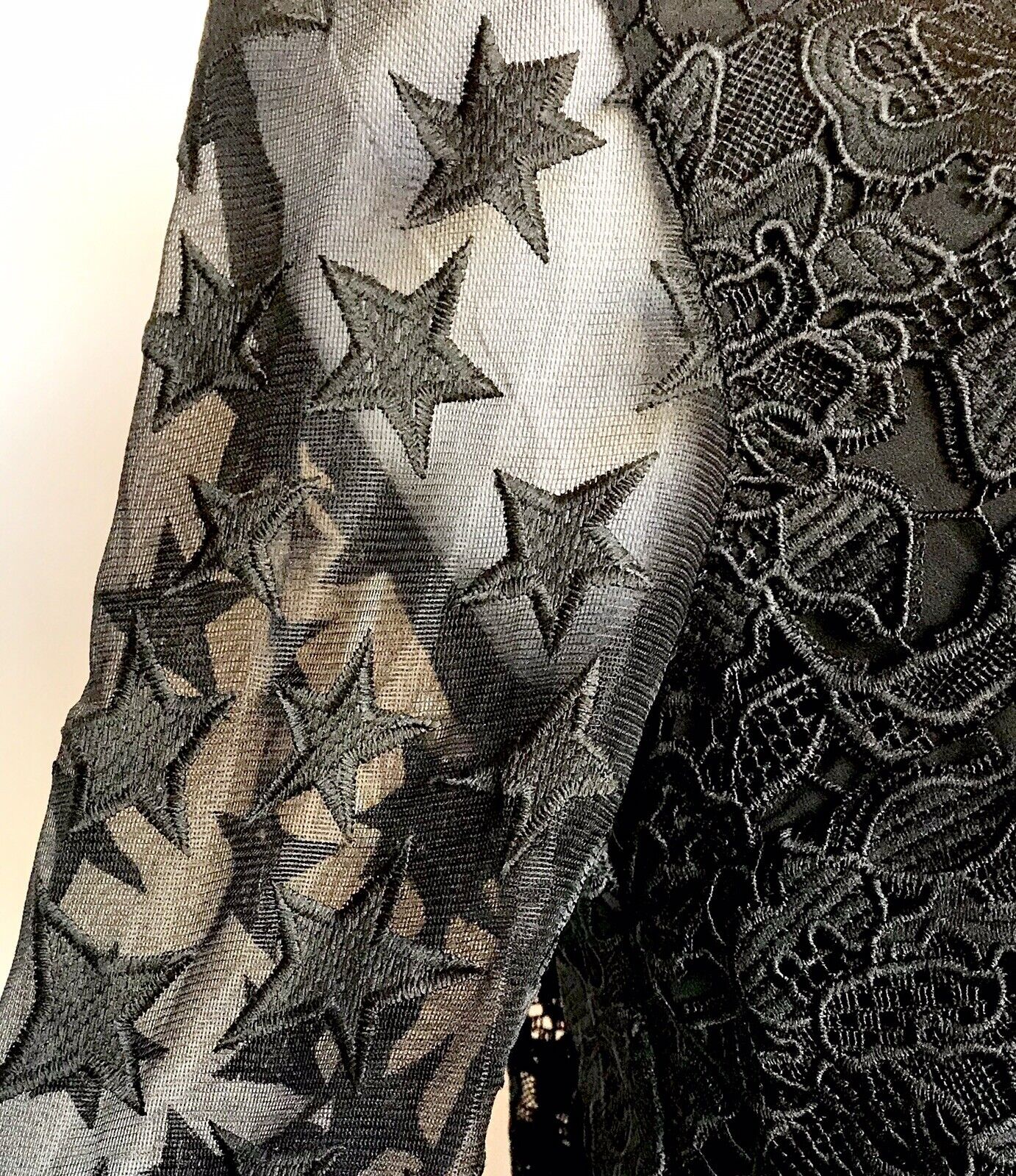 Maison Scotch & Soda Lace Sheer Sleeve Dress. NWT Retail $298 Price $95 Size XS