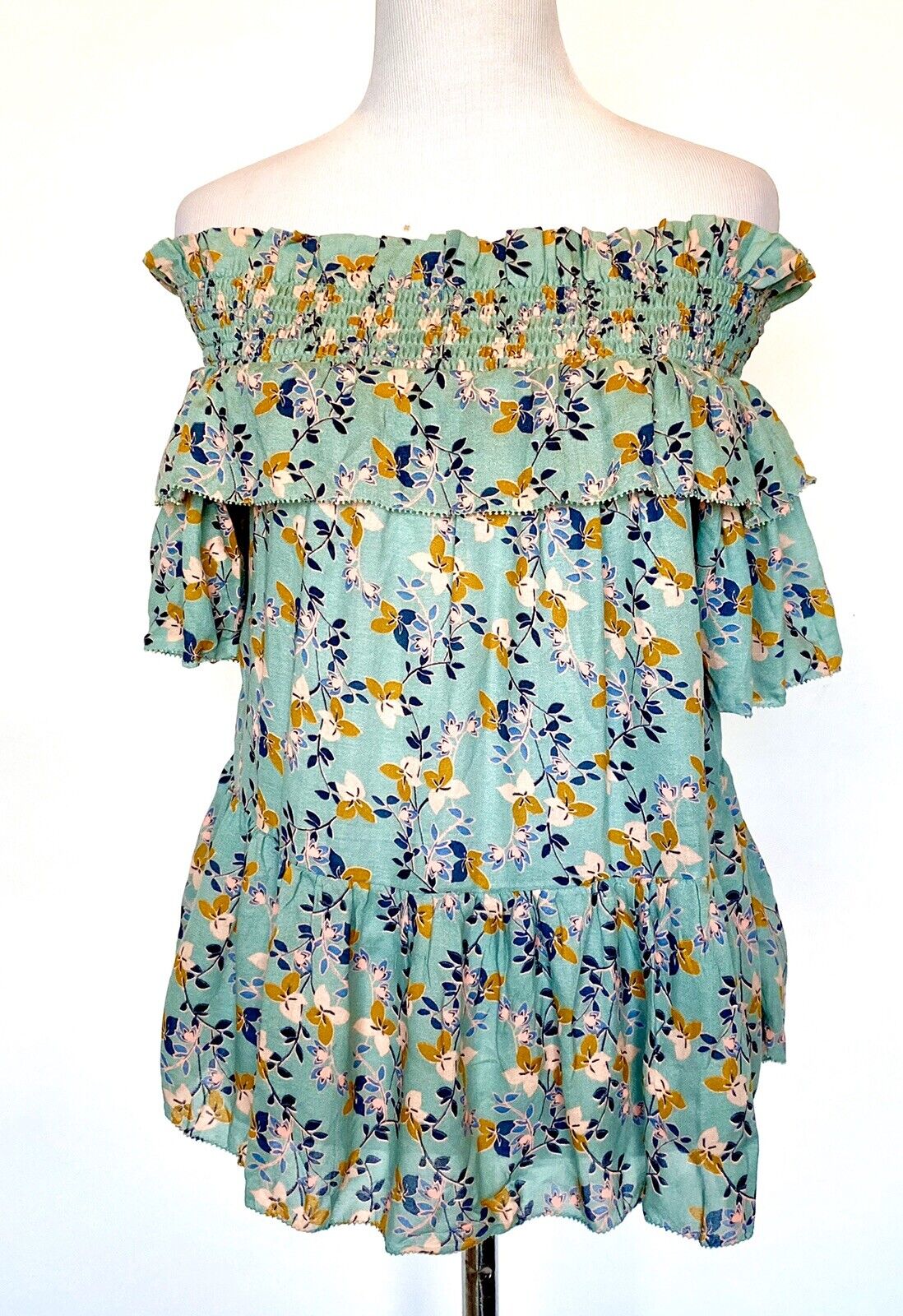 Green Off Shoulder Blouse L Retails $69.50 Price $22 NWT