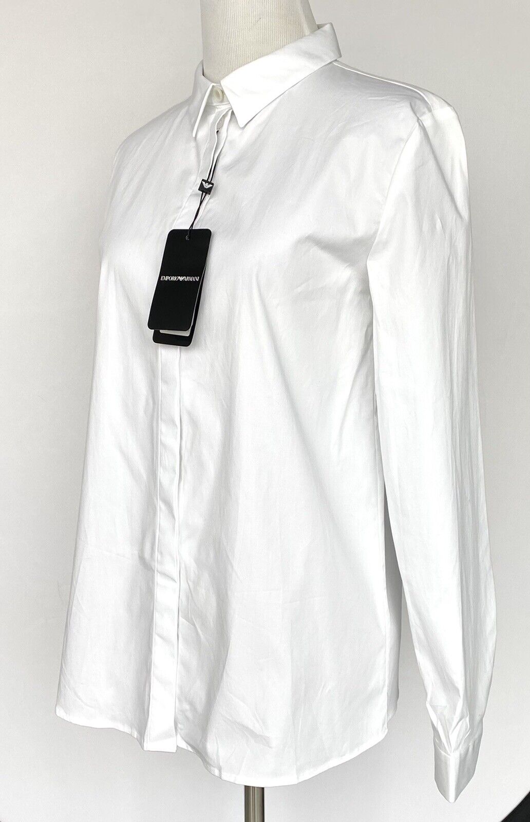 Emporio Armani women’s classic white shirt Size 38 Retails $425 Price $195