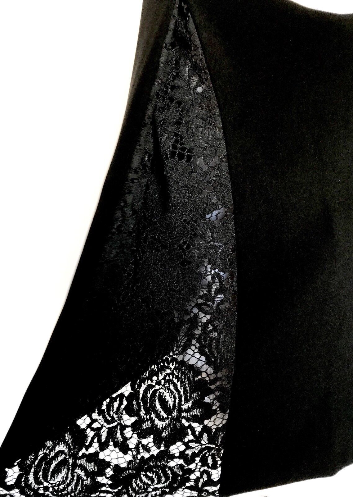 Carolina Herrera Black Lace Panel Swing Top. NWT Retail $325 Price $156 Size 4