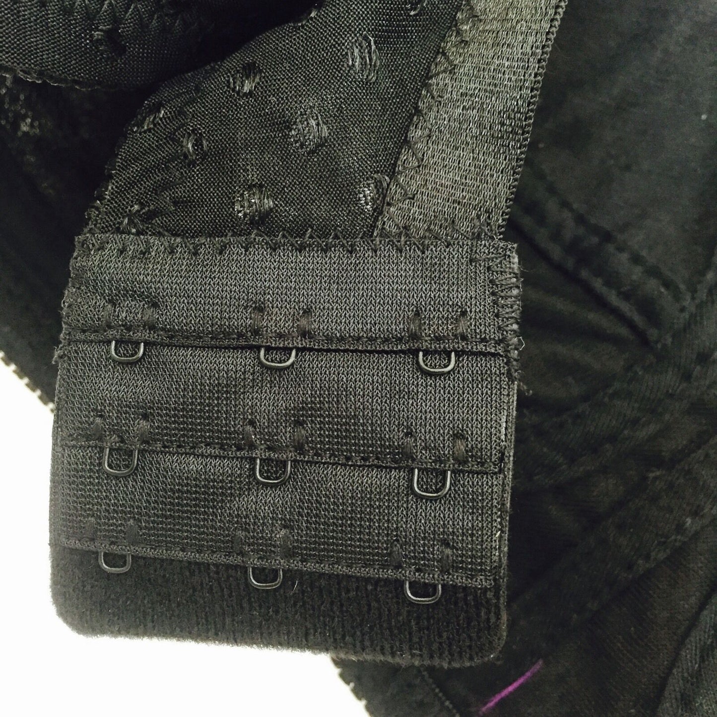 WOMEN'S MAMIA BLACK BRA. WIRE FREE SIZE 42C.PRICE $17.50