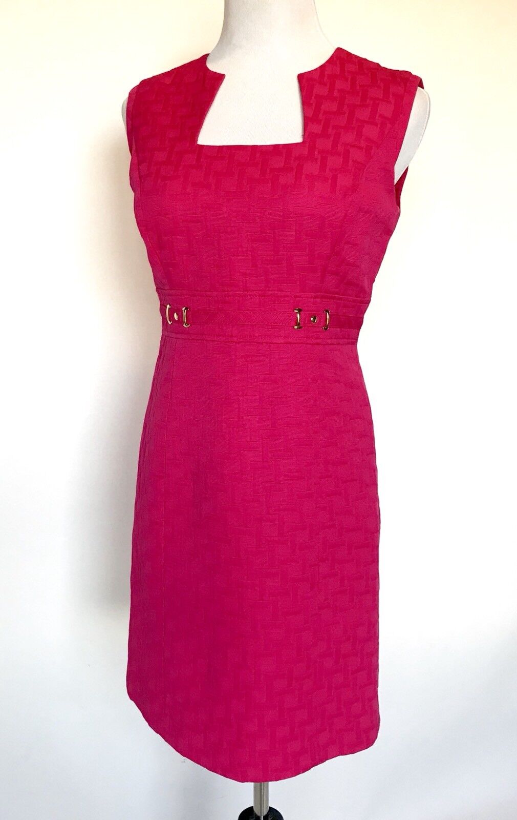 Tahari Arthur S. Levine Black Hot Pink Buckle Dress 6P NWT Retail $129 Price $67