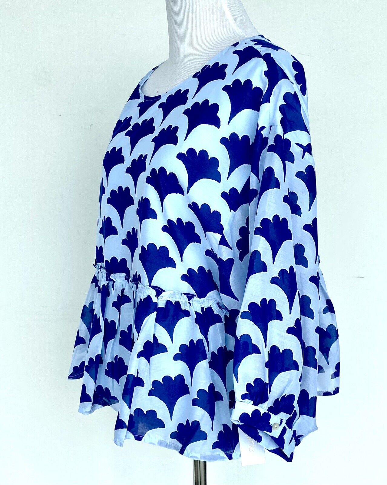 J Marie Pippa LS Ruffle Top size XS Blue Fan Retail $92 Price $49