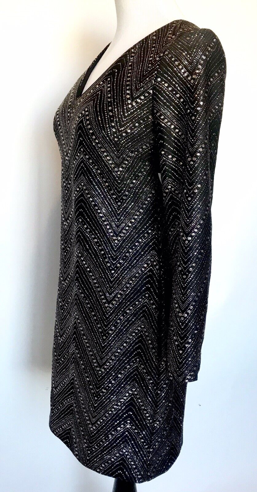 Jessica Howard Bell Sleeve Cocktail Dress Retail $109 Price $46 NWT Size 6