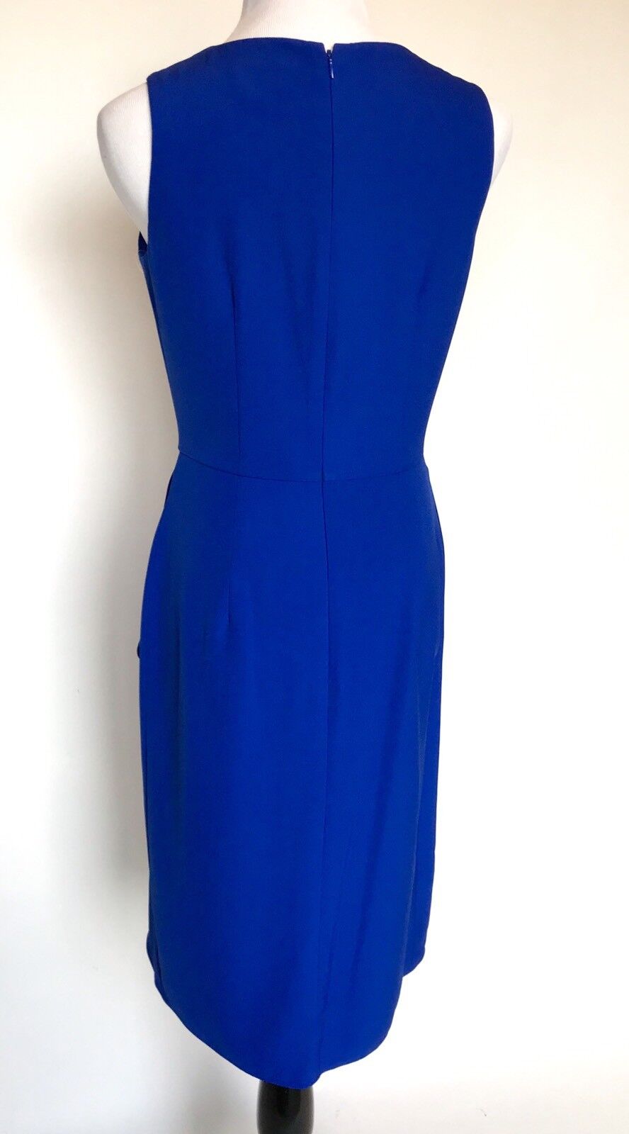 Tahari Arthur Levine Gold Bar Blue Wrap Dress. NWT Retail $128 Price $59 Size 6
