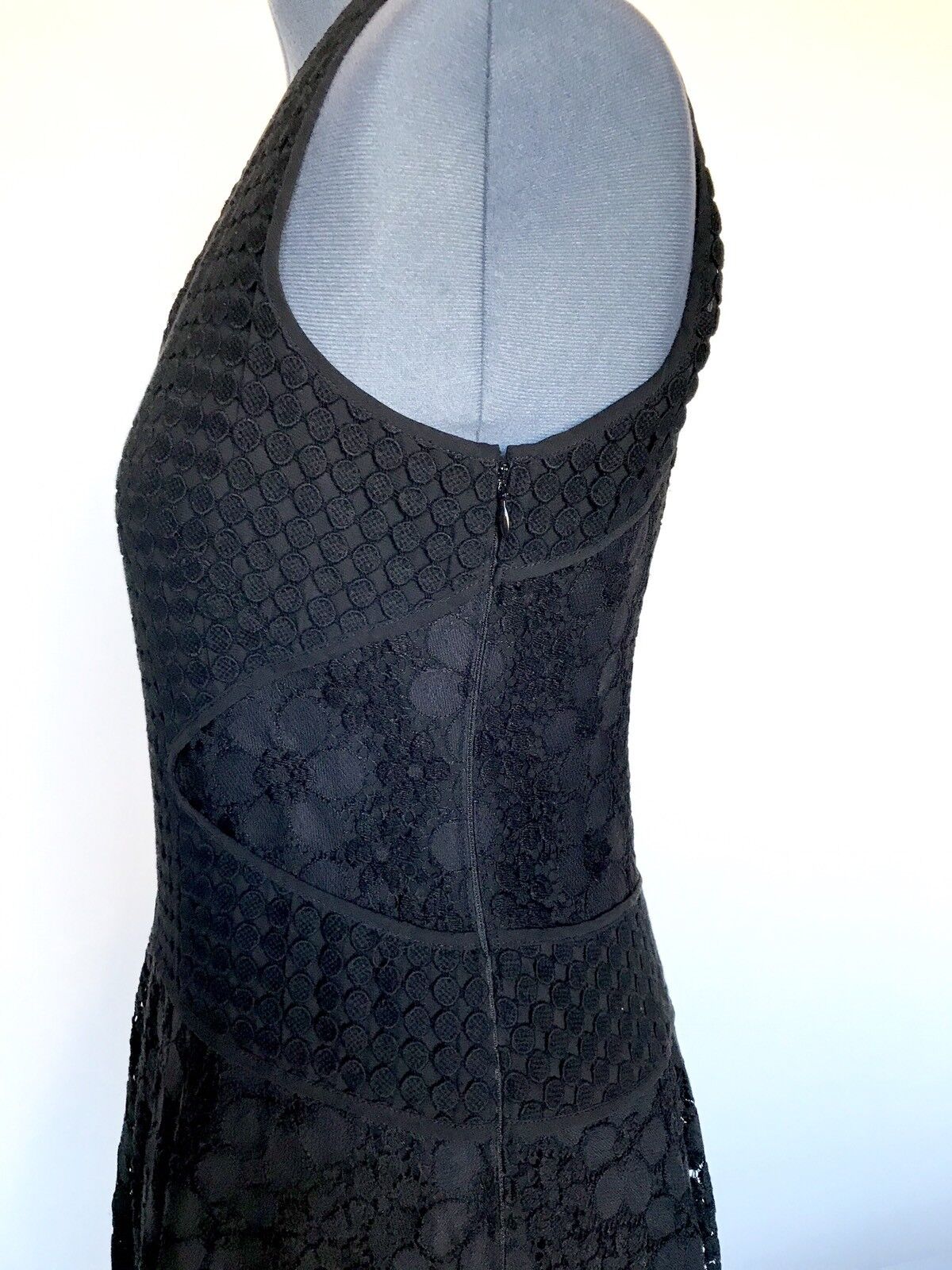 Diane Von Furstenberg Black Fiorenz Dress. NWT Retail $398 Price $198 Size 14