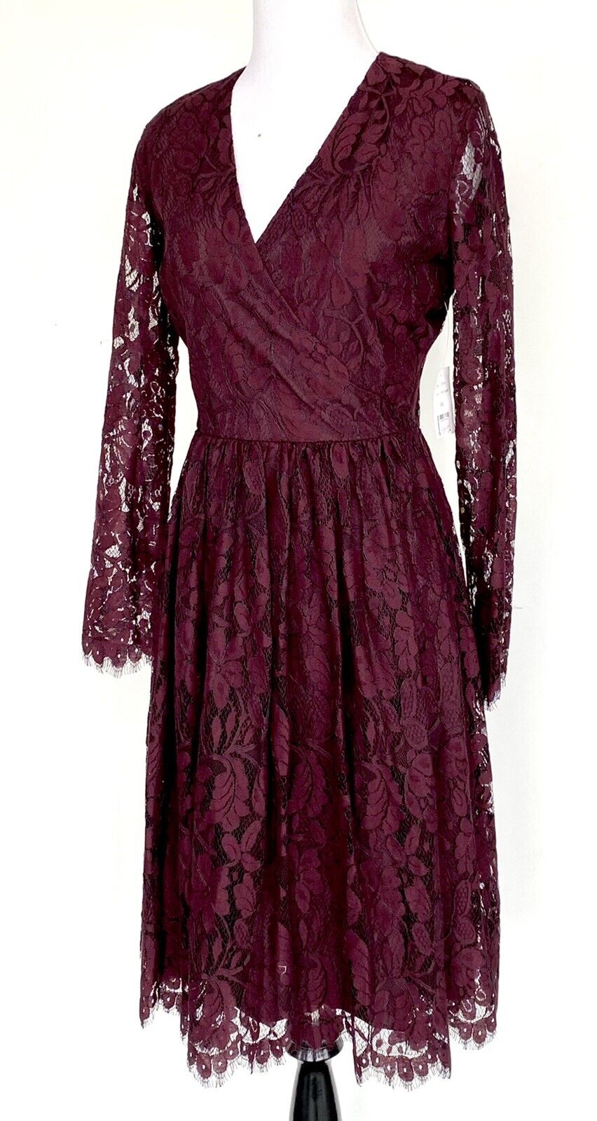 Alexia Admor Wine Lace LS Dress. Retail $265 Price $69 Size L NWT