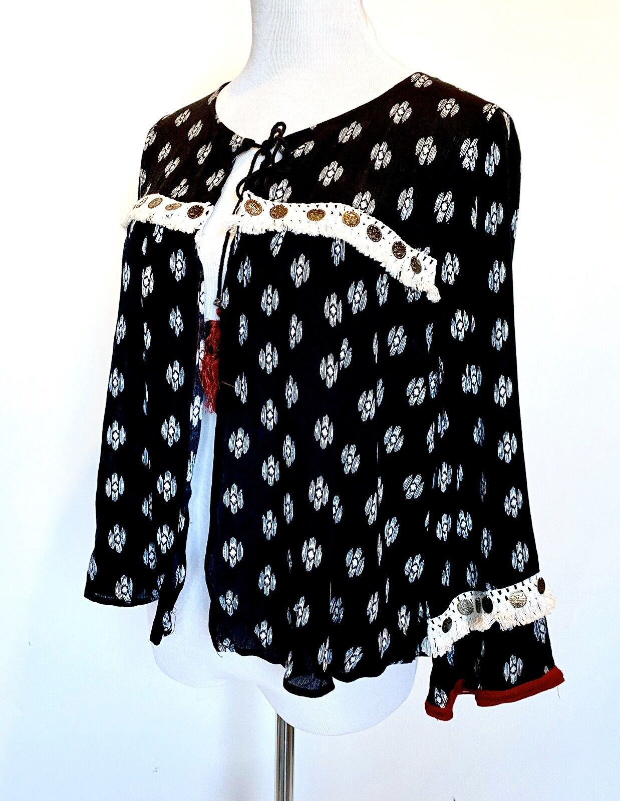 Status By Chenault  Fringe Boho Type Open Front Jacket Retail $78 Price $33 NWT