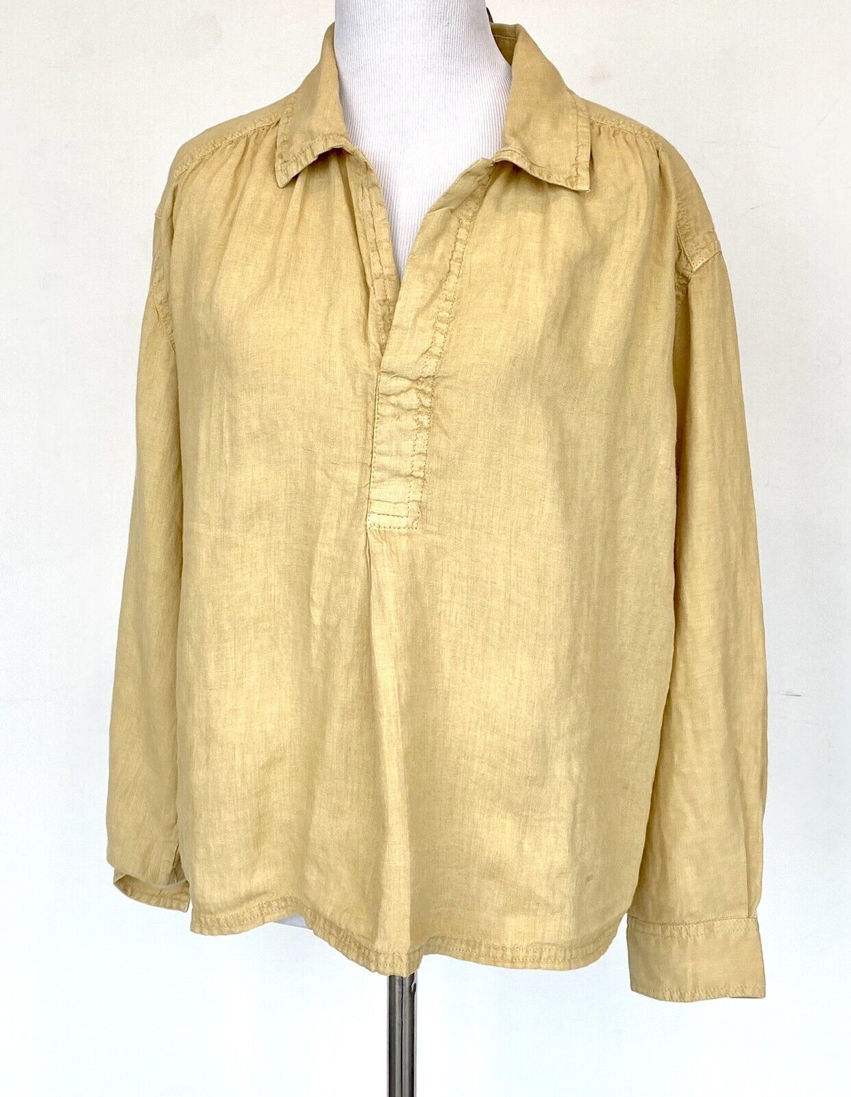 Sundance Roaming Free Linen LS Blouse. Retails $98 Price $49 NWT Size S