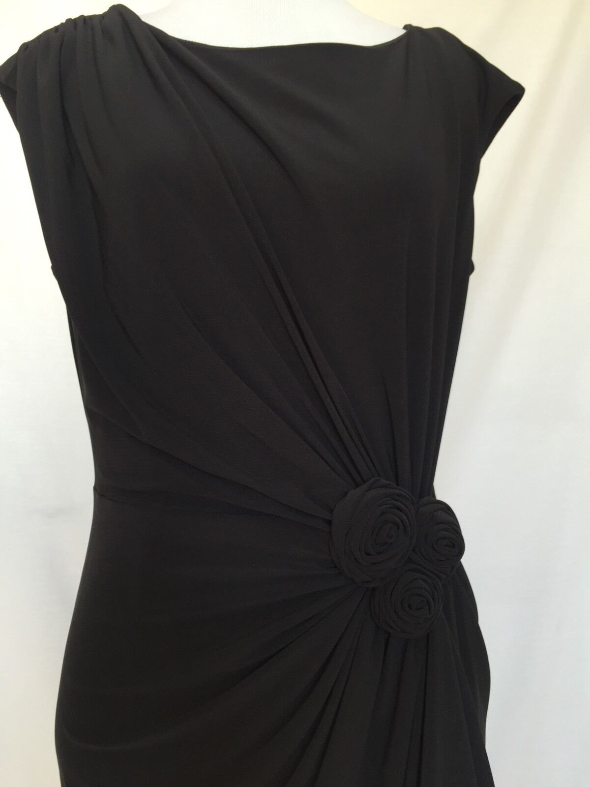 Jones New York black Knot dress. NWT Retails $124 Price $42 size 4