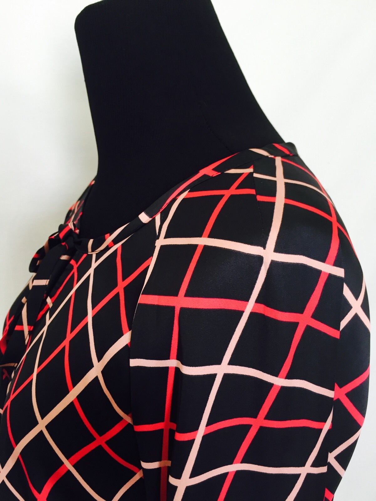 Sanctuary Women's Silky Blouse. Black Red Pink. NWT Retail $79 Price $24 XS