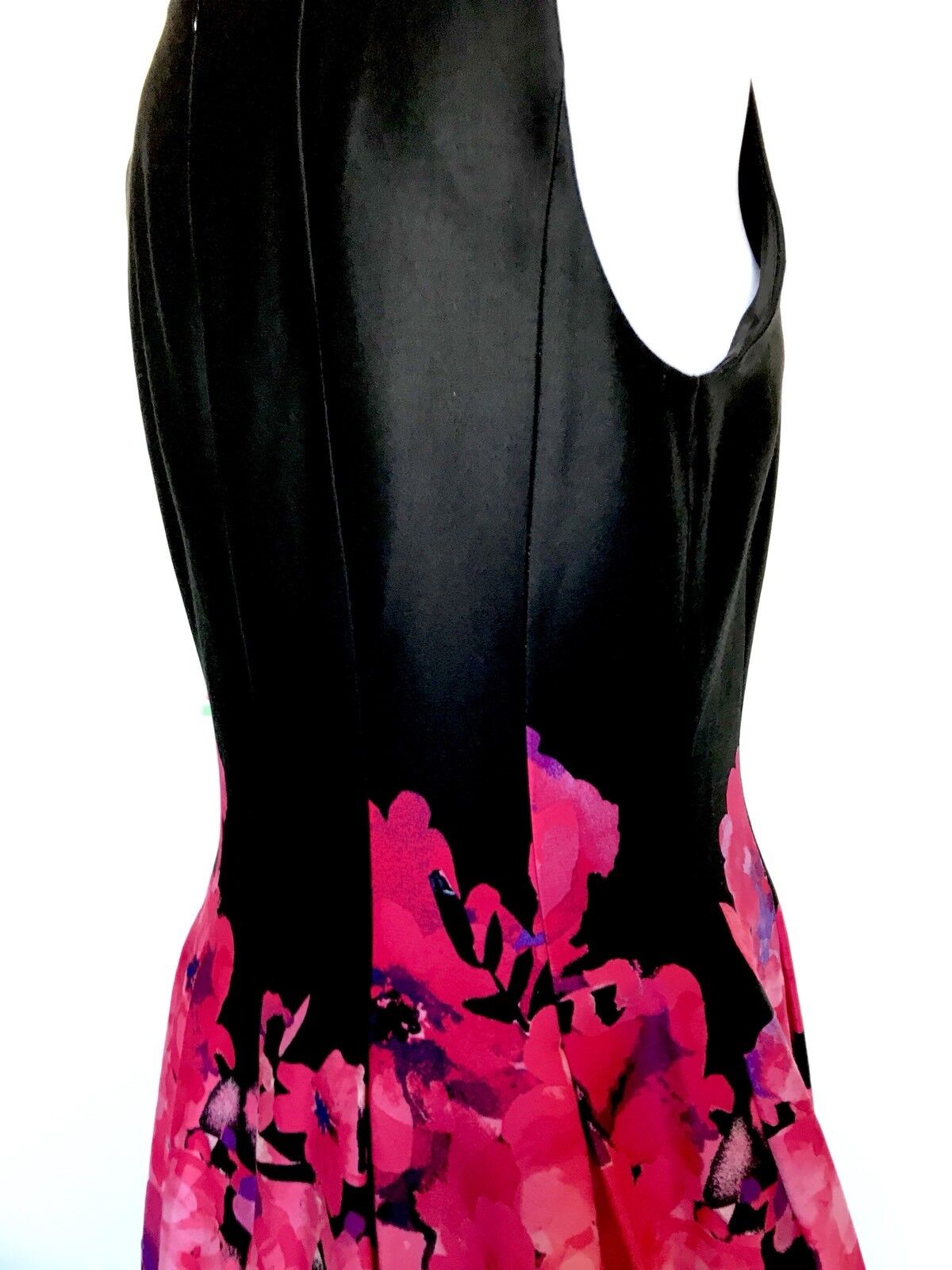 Chetta B Black& Pink Floral Dress. Size 8 Retails $98 Price $58 NWT