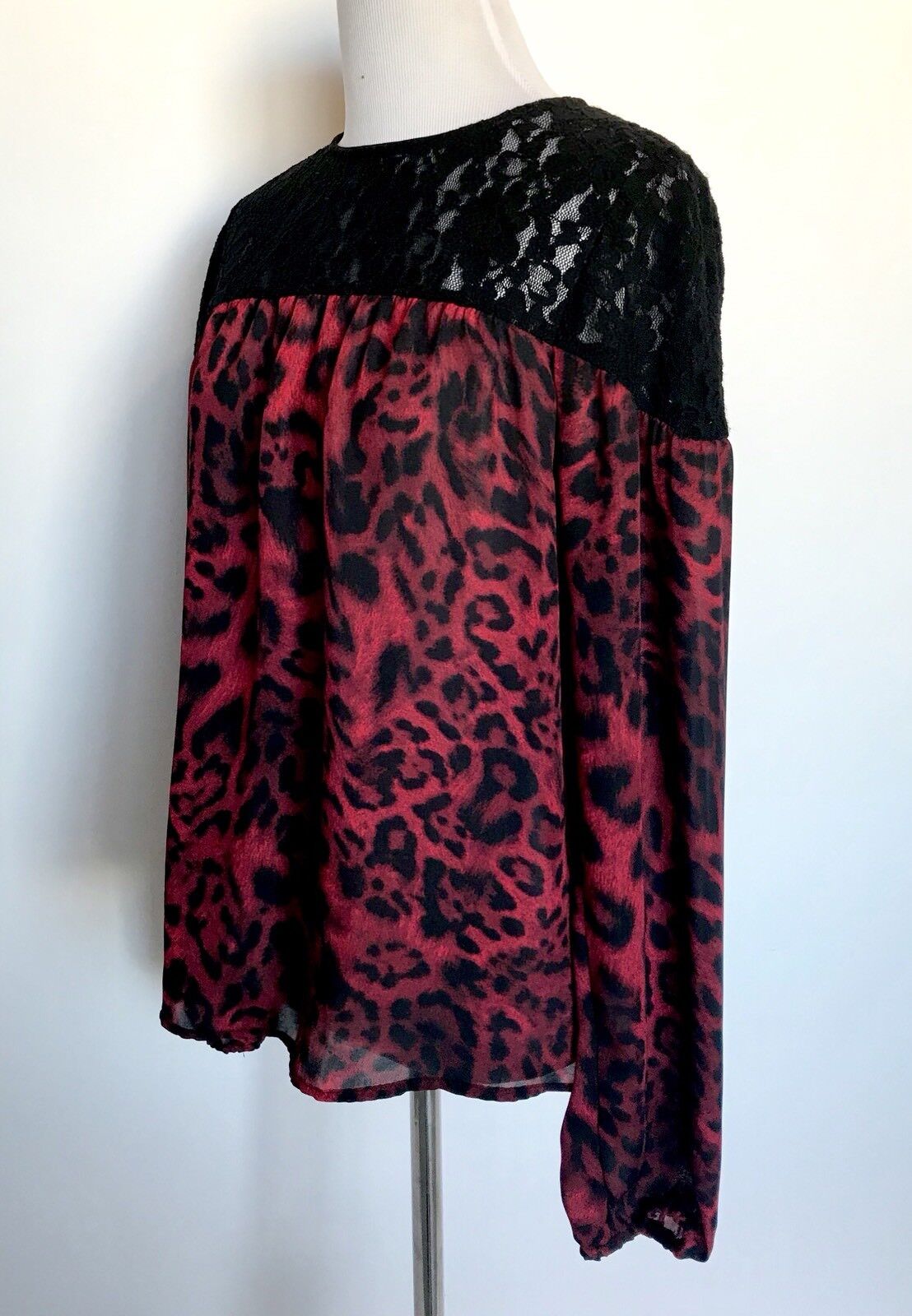 Michael Kors Lace & Leopard Top Red & Black NWT Retails $130 Price $$56 Size S