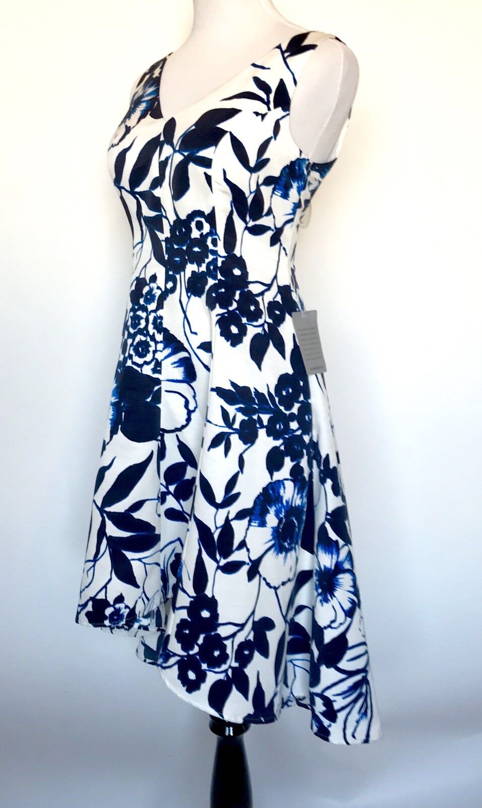 Eliza J  Blue & White Floral Dress. Hi-Lo Skirt NWT Retail $188 Price $88 Size 6