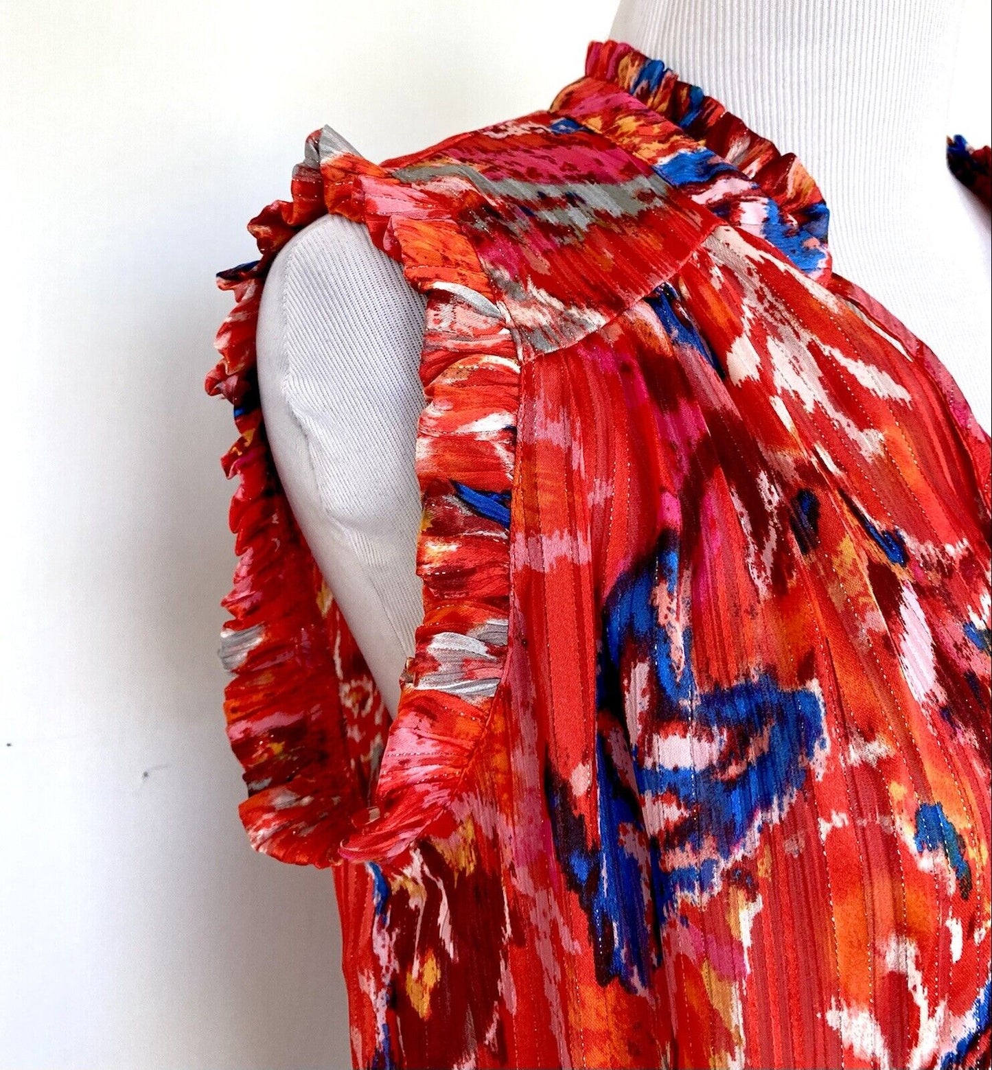 Rachel Zoe Ruffle Sleeve  Smocked Waist Top Size XS Retails $69 Price $45 NWT